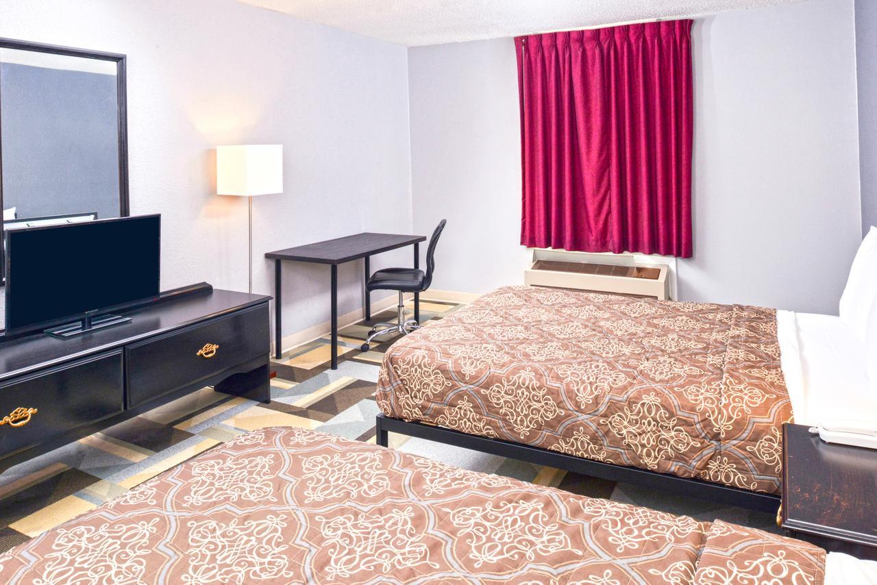 Country Garden & Suites-Benton Esterno foto